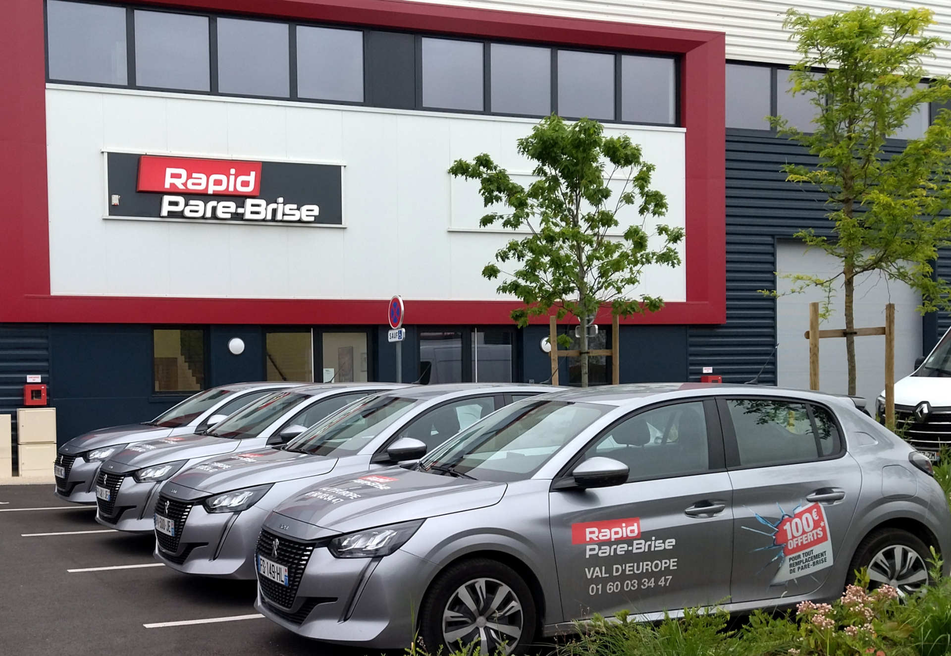 Véhicule de courtoisie gratuit avec Rapid PareBrise